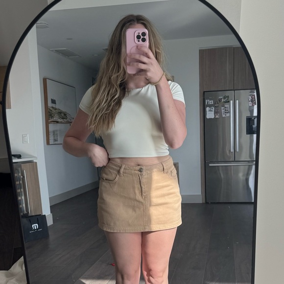Princess Polly Low Rise Denim Micro Mini Skirt in Khaki, Size US 6 - Picture 5 of 5